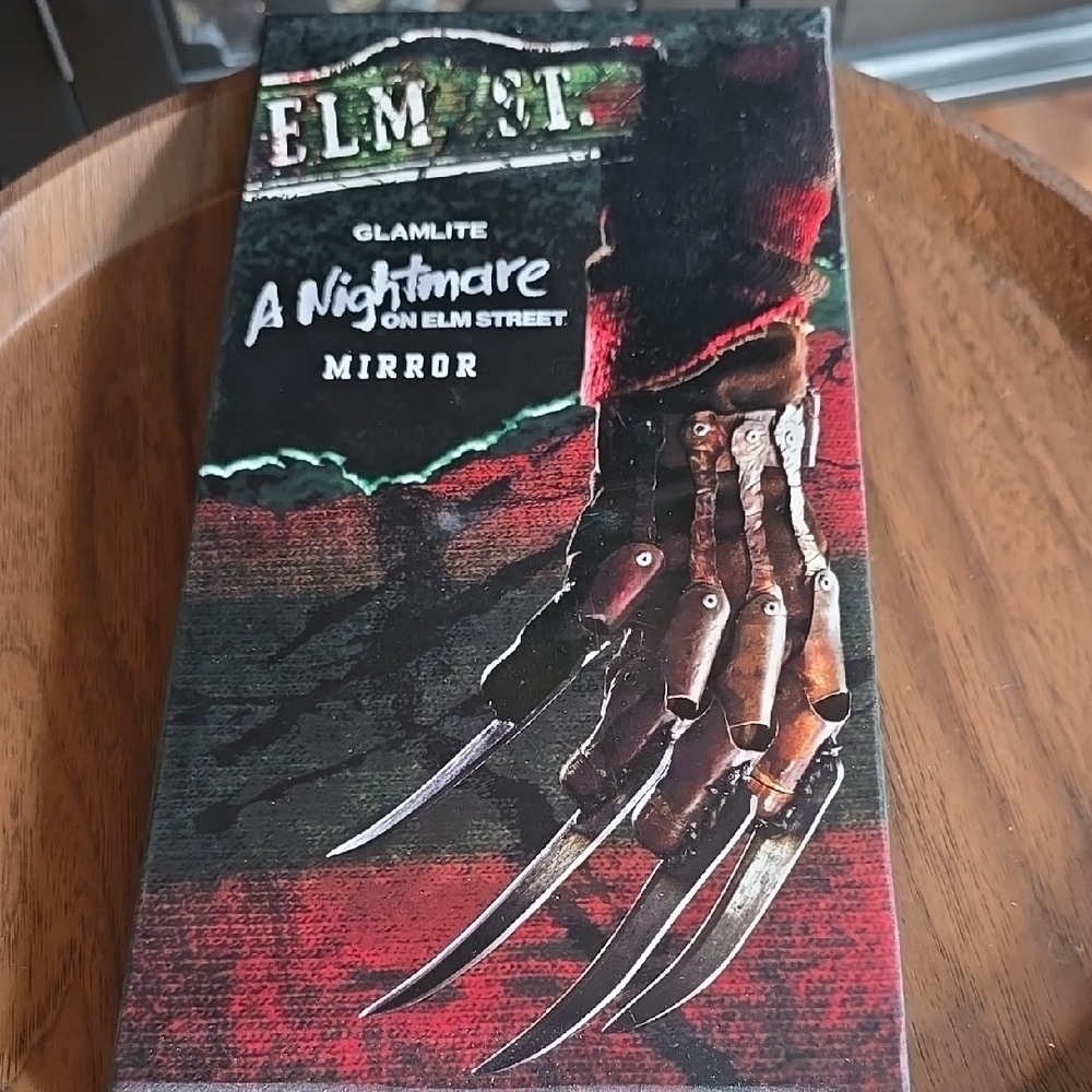 A Nightmare on Elm Street Vanity Mirror - Red and Brown